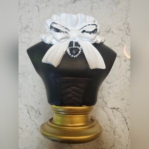 Ashland Halloween Vintage Victorian Collar Headless Ceramic Bust Container Vase